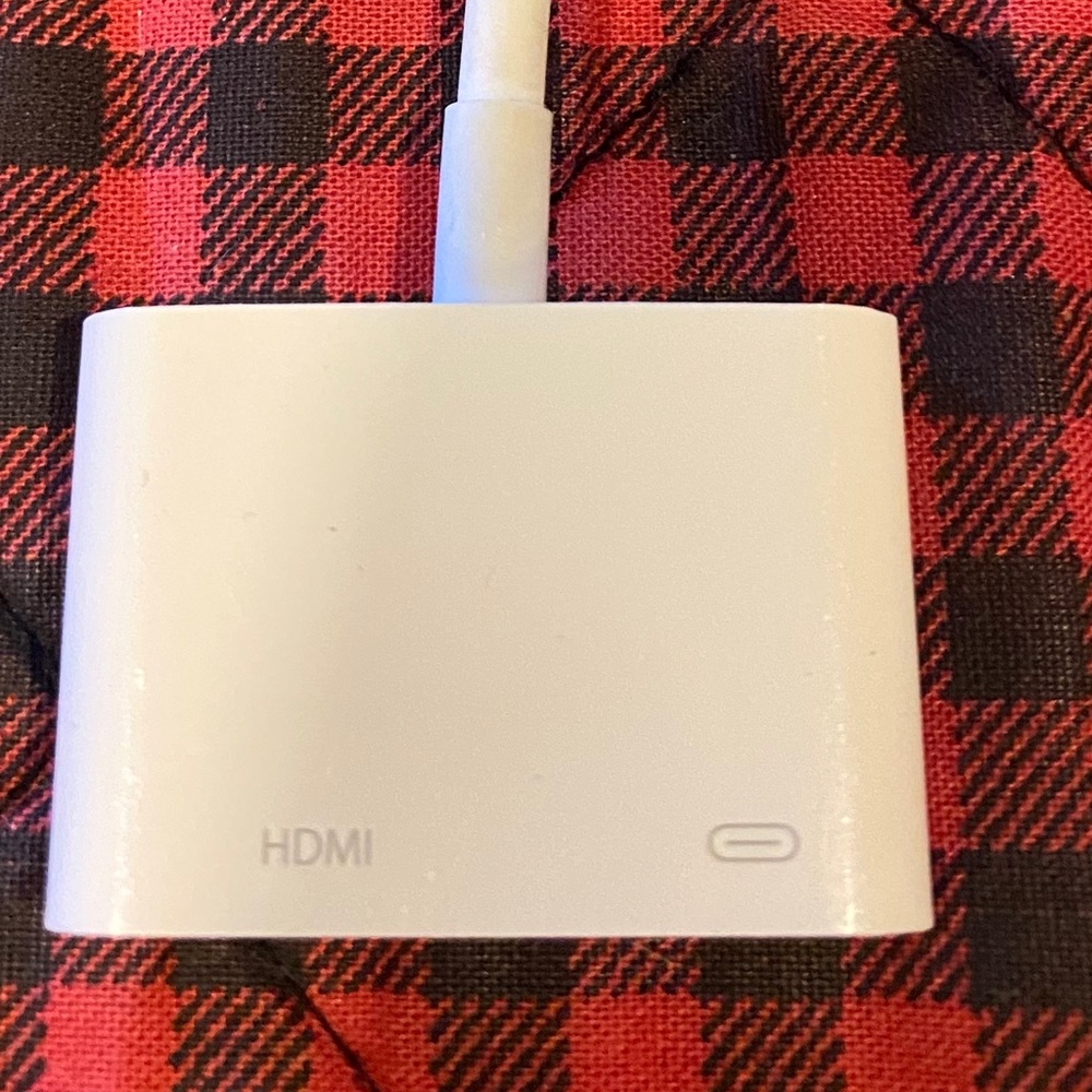 Apple adaptor